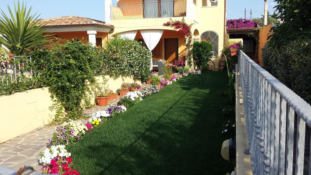 Casa Con Giardino Olbia Quarto foto